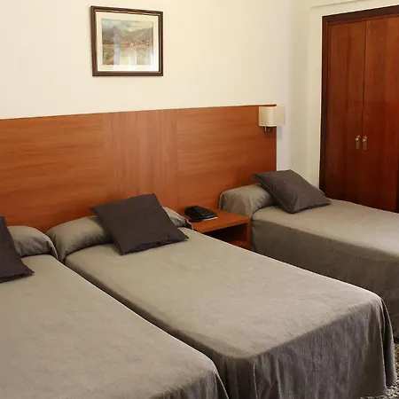 Hotel Jardín 2*